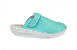 Women's Piumetta 6272 medical sabots green